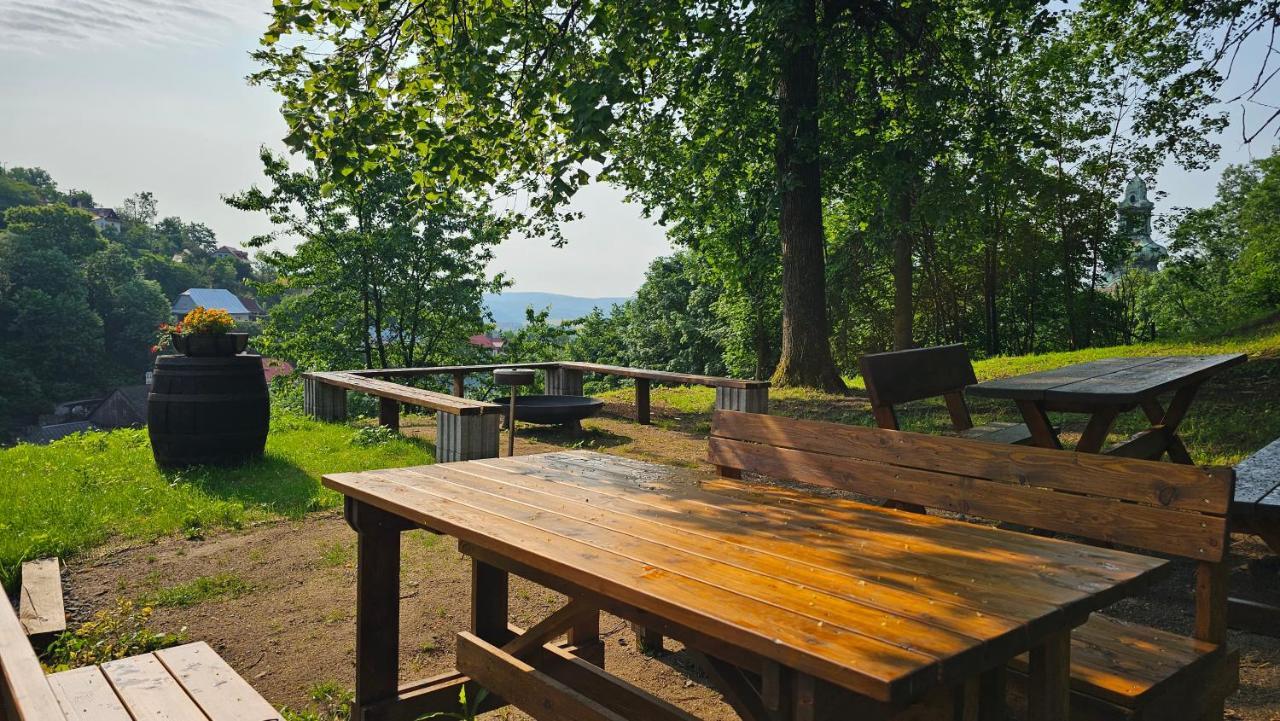 Black M - Penzion - Restauracia Banska Stiavnica Exterior photo