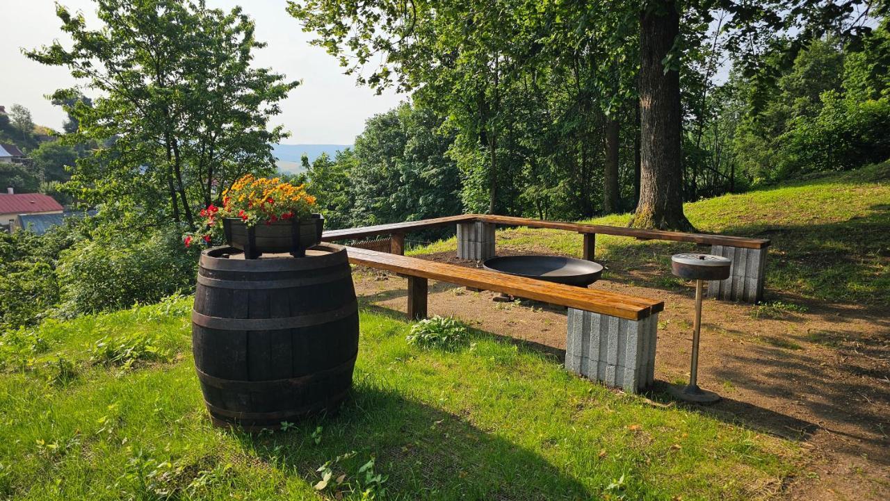 Black M - Penzion - Restauracia Banska Stiavnica Exterior photo
